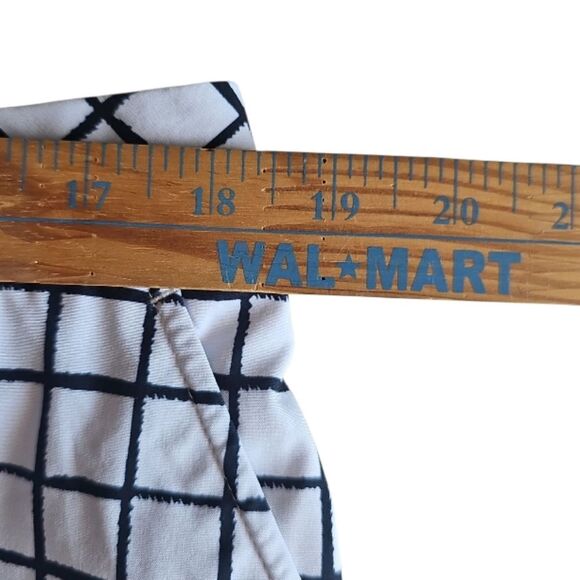 Izod Windowpane Skort Sz 14 NWOT Classic Preppy Golf Tennis Outdoor Fitness - Picture 15 of 15